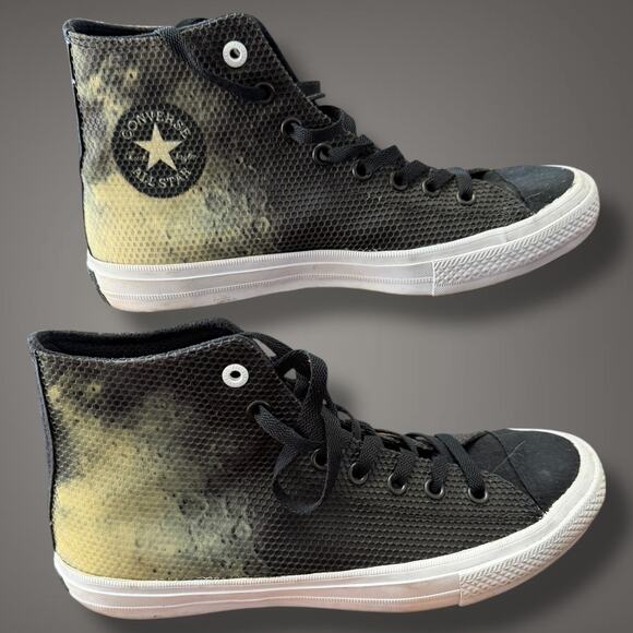 Unisex Men's 9 Women's CONVERSE Chuck Taylor Dark SIde of the Moon Sneakers EUC - Picture 2 of 11